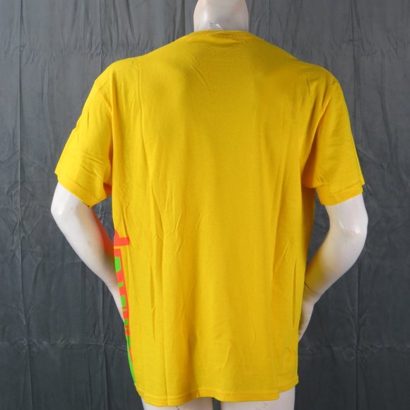 Seven Eleven Staff Shirt - Slurpee - Slurpee Side Graphic - Men's Large - Picture 5 of 7